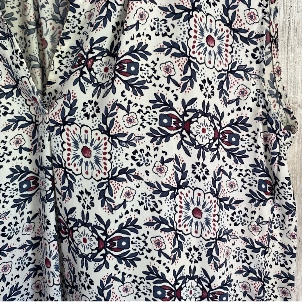 Loft White Sleeveless Floral High Low - Picture 3 of 6